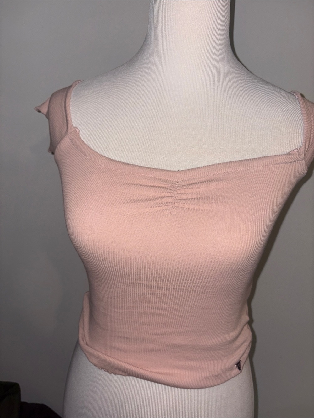 GUESS Light Pink Ribbed Crewneck off shoulder